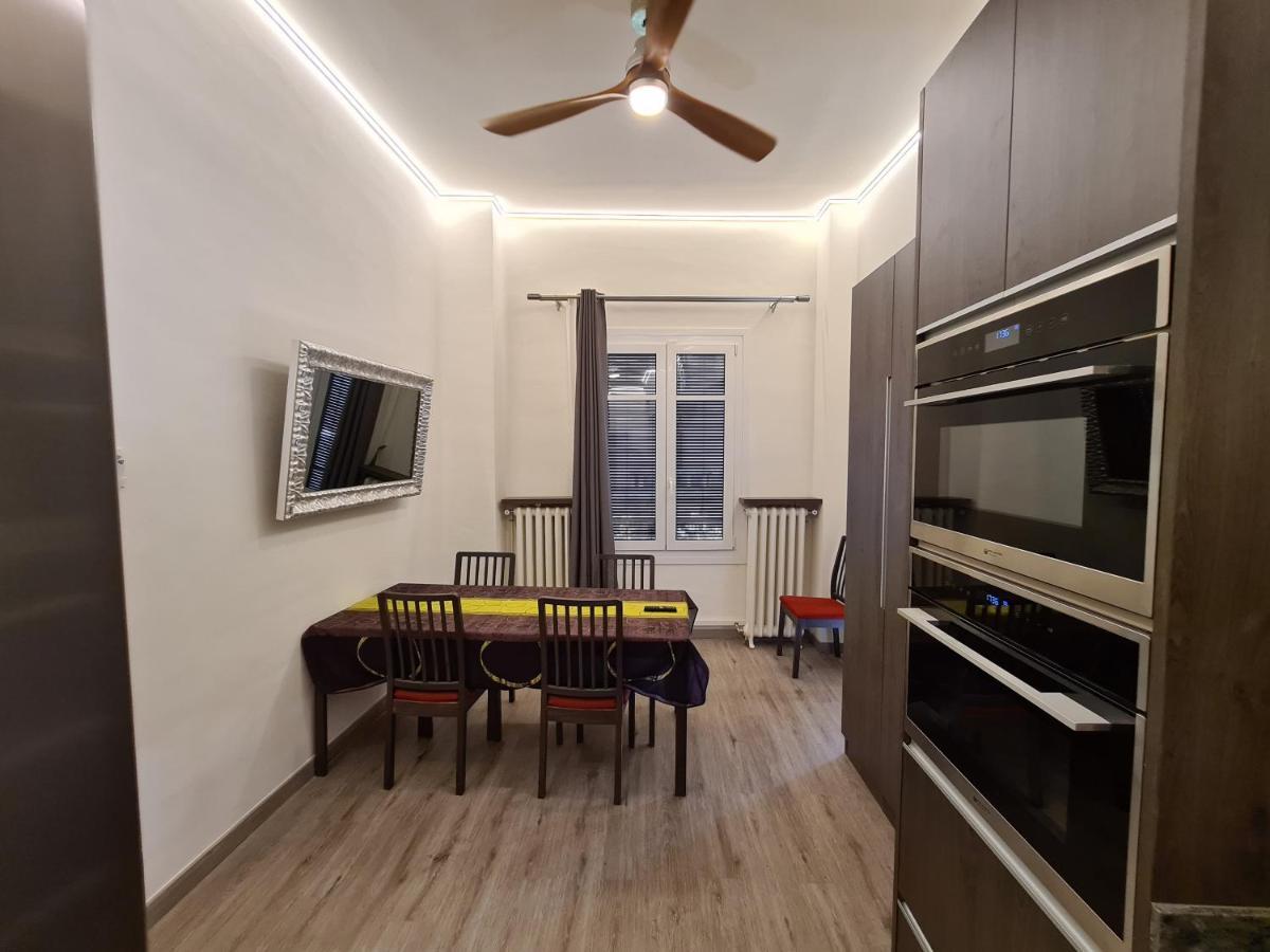 Apartaments Vicus 3 Con Vistas A La Plaza Mayor De 비크 외부 사진